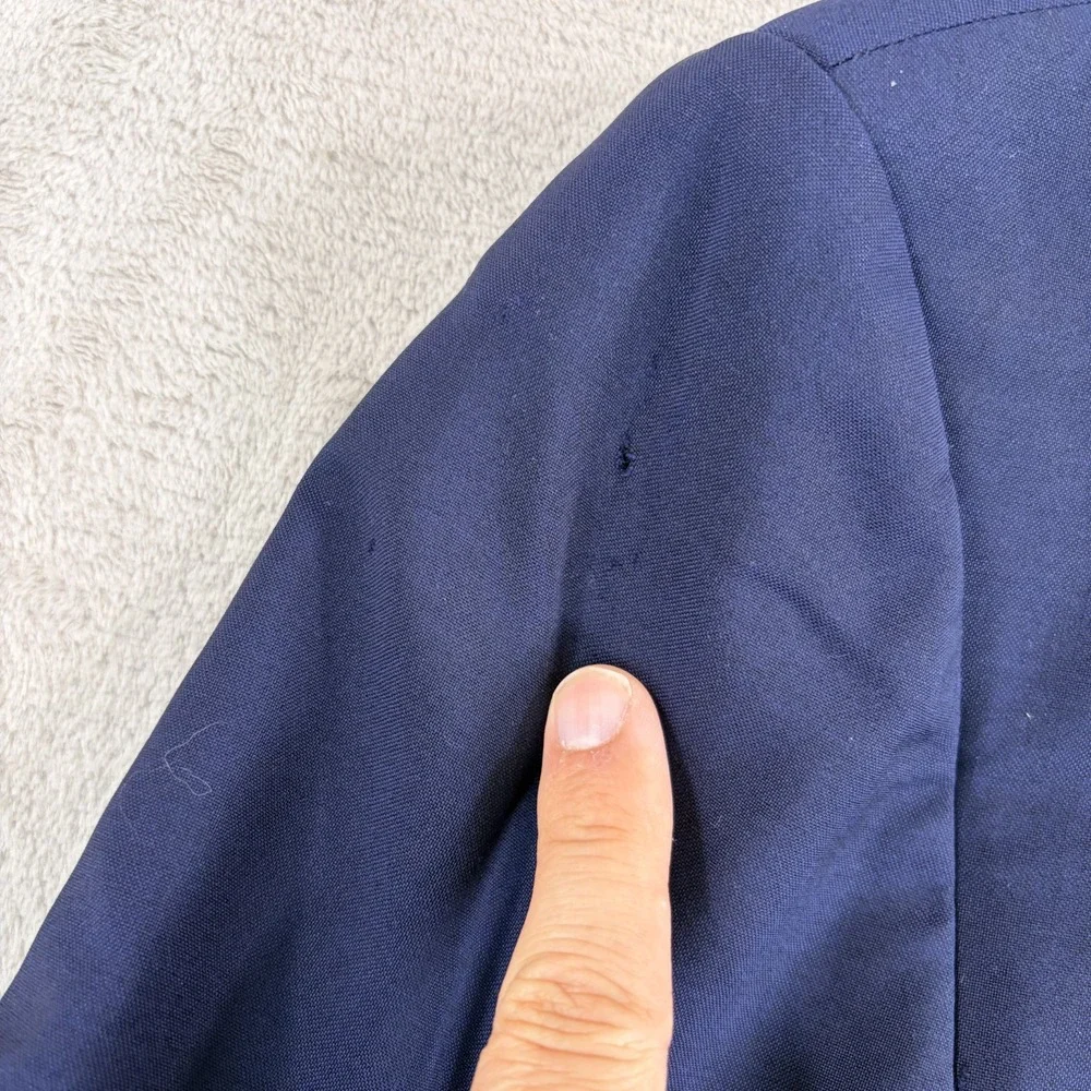 Hugo Boss Huge2/Genius1 Blazer Sport Coat in Navy Italy Reda Super 110's Men 42R